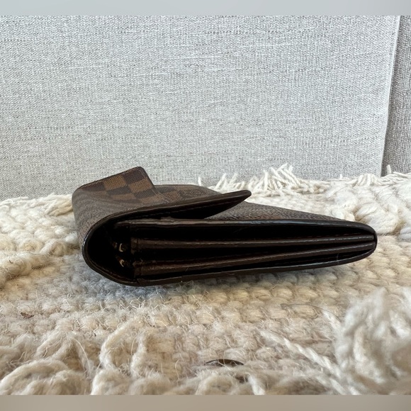 Authentic Louis Vuitton Damier long snap wallet CA0062 - Picture 5 of 14